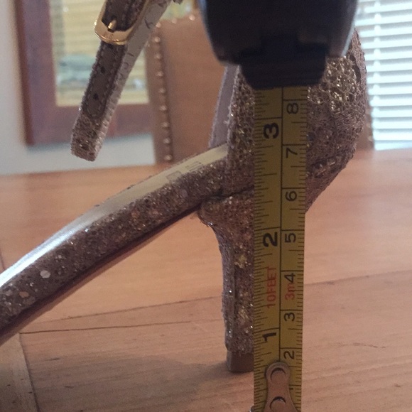 Stuart Weitzman shoes - Picture 8 of 8